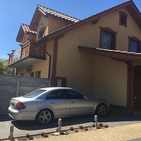 Ferienwohnung Pokoje Vip Trzęsacz Exterior foto