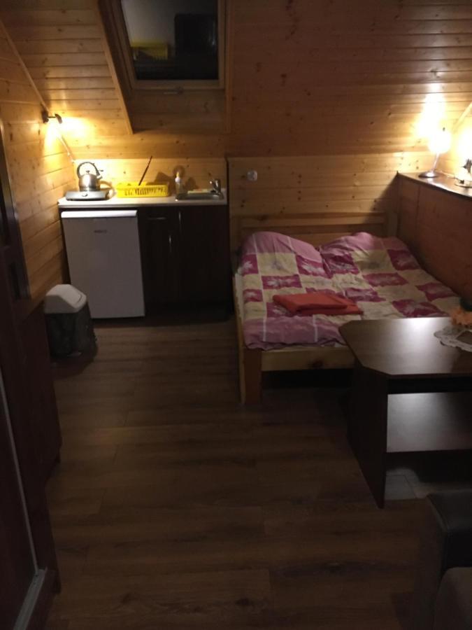 Ferienwohnung Pokoje Vip Trzęsacz Exterior foto